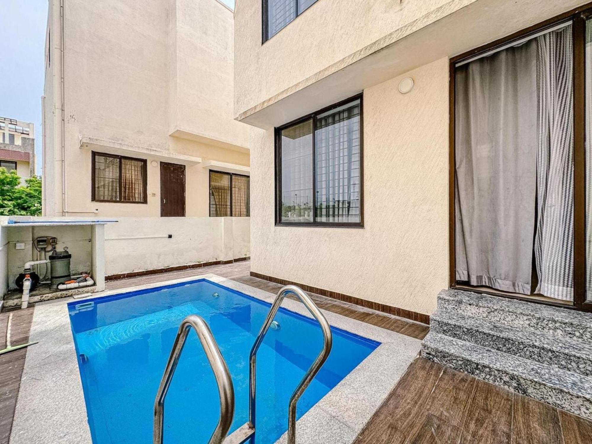 Private Villa With Swimming Pool Ченнаи Экстерьер фото